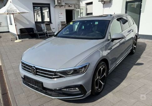 Volkswagen Passat Variant, 2022