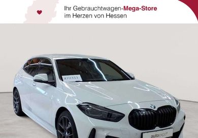 BMW 118, 2022