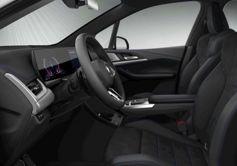 BMW 218, 2025