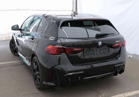 BMW 120, 2025