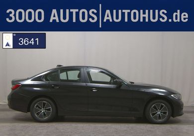 BMW 318, 2022