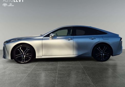 Toyota Mirai, 2021