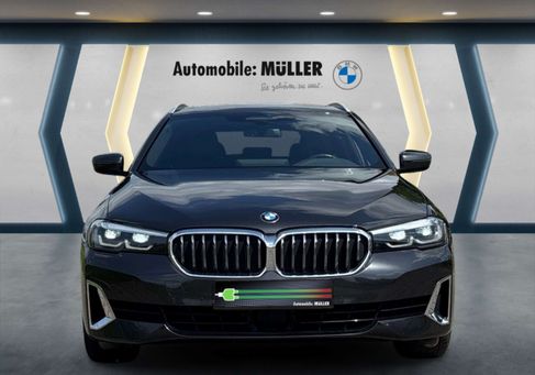 BMW 520, 2021