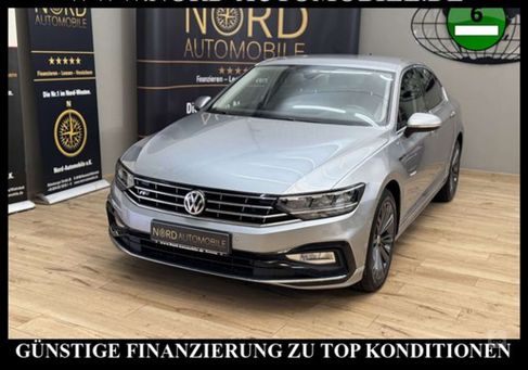 Volkswagen Passat, 2020