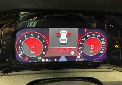 Volkswagen Golf, 2023 3