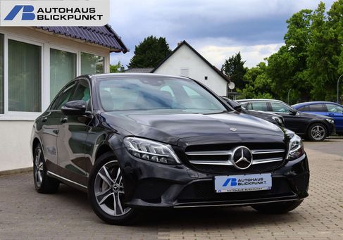 Mercedes-Benz C 300, 2020