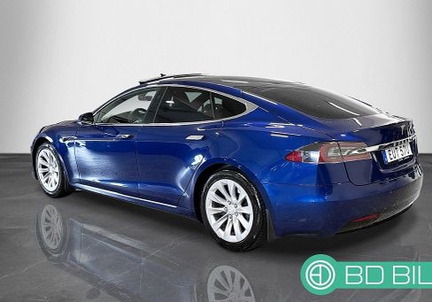 Tesla Model S, 2020