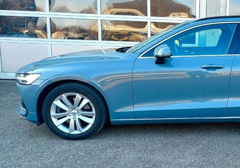 Volvo V60, 2021