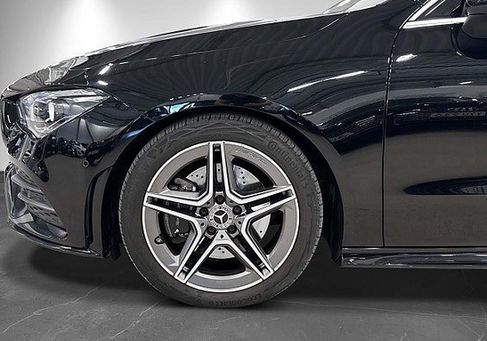 Mercedes-Benz CLA 200 Shooting Brake, 2021