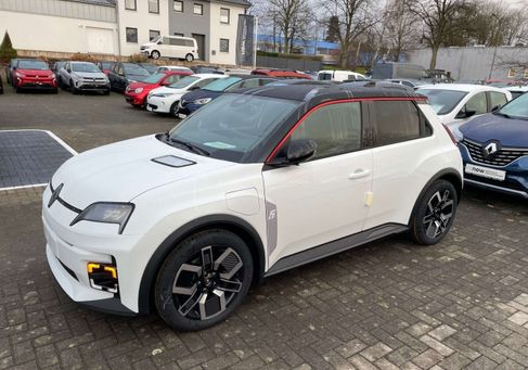 Renault R 5, 2025