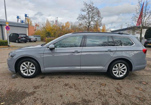 Volkswagen Passat Variant, 2022