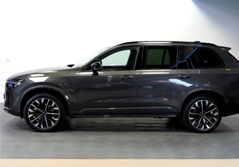 Volvo XC90, 2025 3