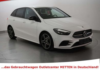 Mercedes-Benz B 200, 2022