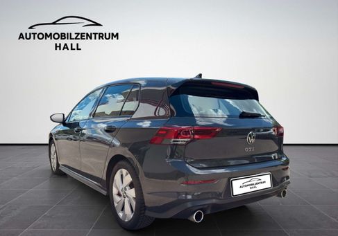 Volkswagen Golf, 2023