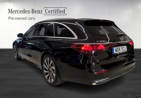 Mercedes-Benz E 300, 2024 3