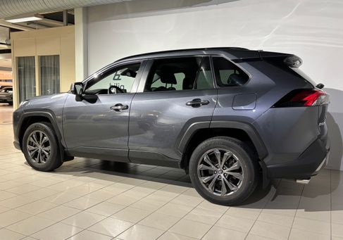Toyota RAV 4, 2022