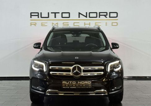 Mercedes-Benz GLB 180, 2022