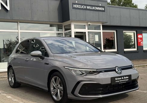 Volkswagen Golf, 2024 3