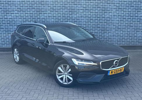 Volvo V60, 2021 3