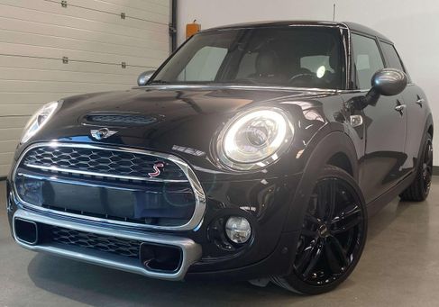 MINI, 2018