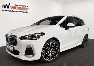 BMW 218, 2024