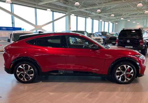 Ford Mustang Mach-E, 2021