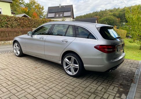 Mercedes-Benz C 200, 2018 3