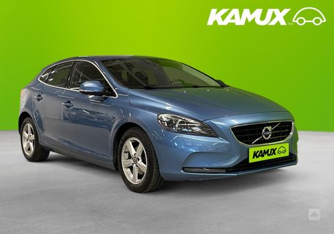 Volvo V40, 2015