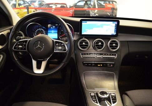 Mercedes-Benz C 200, 2020
