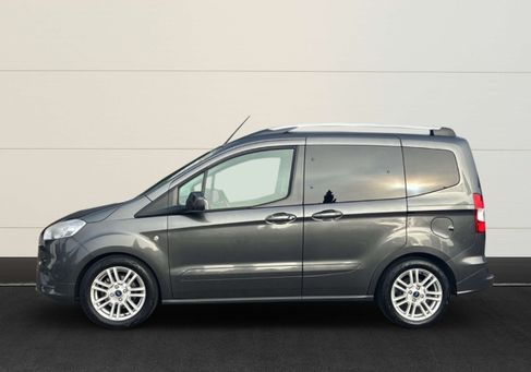 Ford Tourneo Courier, 2021