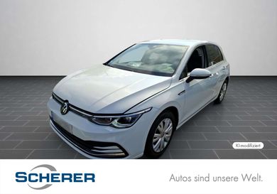 Volkswagen Golf, 2024