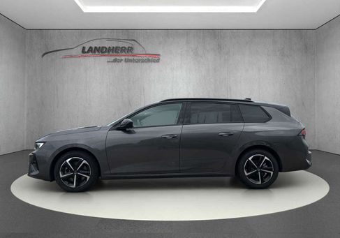 Opel Astra, 2025