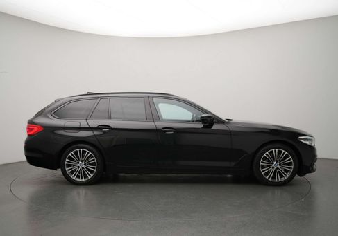 BMW 525, 2018