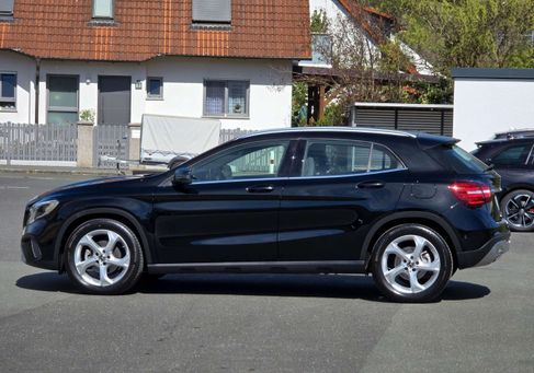 Mercedes-Benz GLA 200, 2018