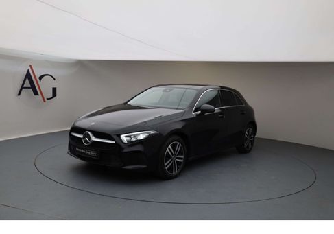 Mercedes-Benz A 250, 2021