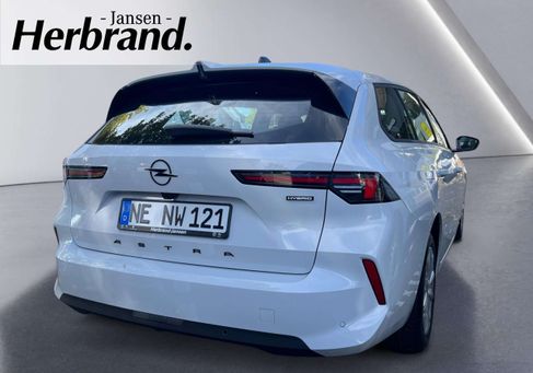 Opel Astra, 2025 3