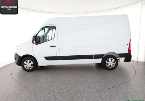 Nissan Interstar, 2023