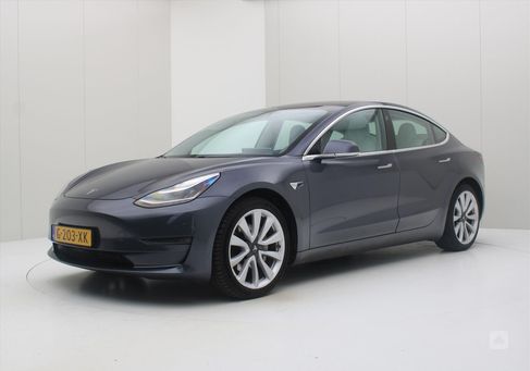 Tesla Model 3, 2019