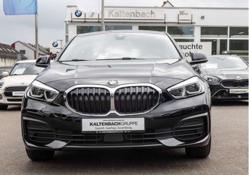 BMW 118, 2023