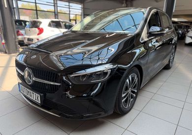 Mercedes-Benz B 200, 2023