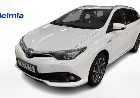 Toyota Auris Touring Sports, 2016