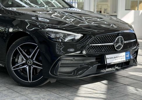 Mercedes-Benz C 300, 2022