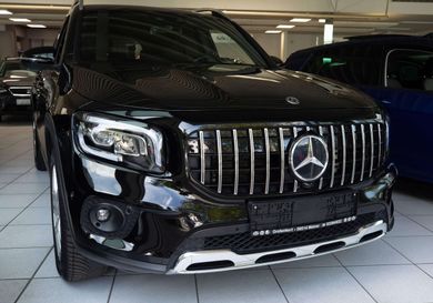 Mercedes-Benz GLB 200, 2021