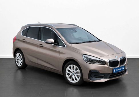 BMW 218, 2019 3