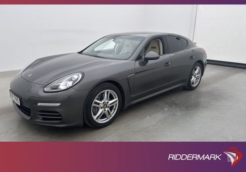 Porsche Panamera, 2016