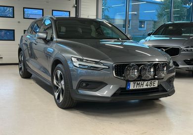 Volvo V60 Cross Country, 2020