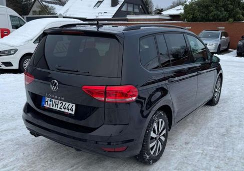 Volkswagen Touran, 2024 3