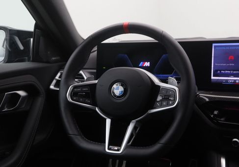 BMW M240i, 2025