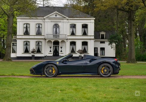 Ferrari 488 Spider, 2017