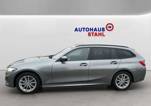 BMW 320, 2022